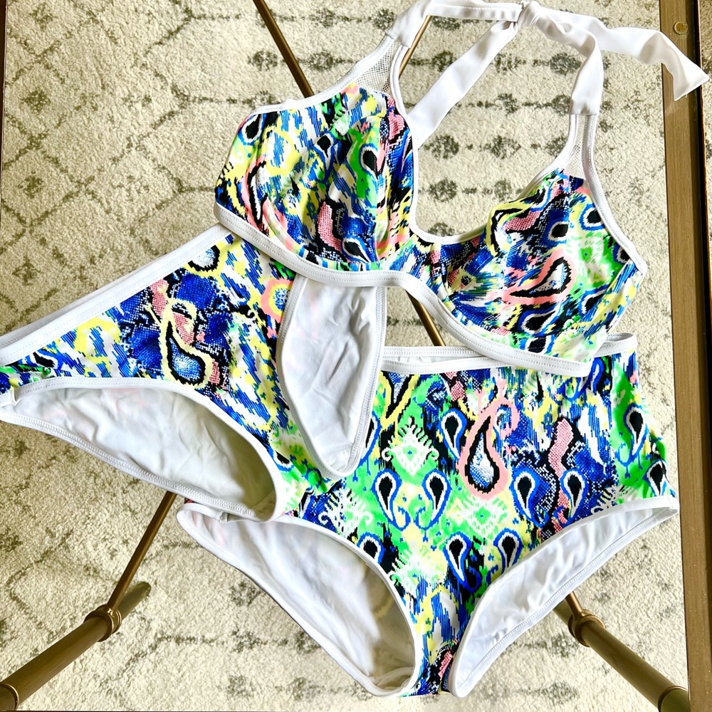 *EUC* Freya Evolve 3-piece Bikini Set | Top 32 DDD | Bottoms Size Small